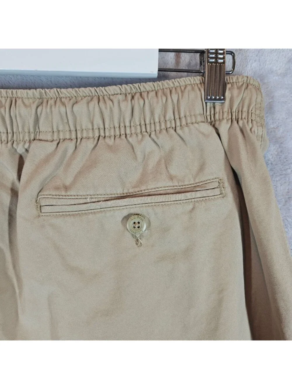 L.L. Bean Mens L Classic Fit Tan Cotton Drawstring Shorts Beach vacation casual